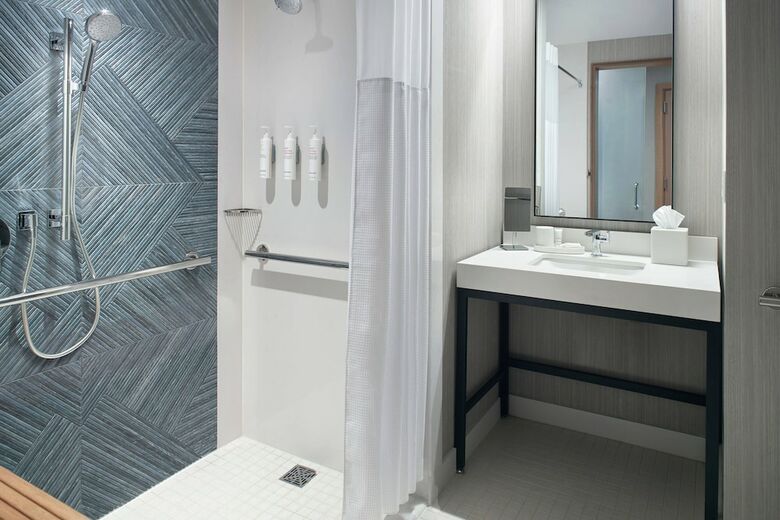 Hotel Lexington Marriott City Center