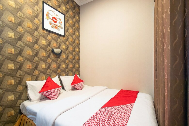 Oyo 836 Oasis Hotel
