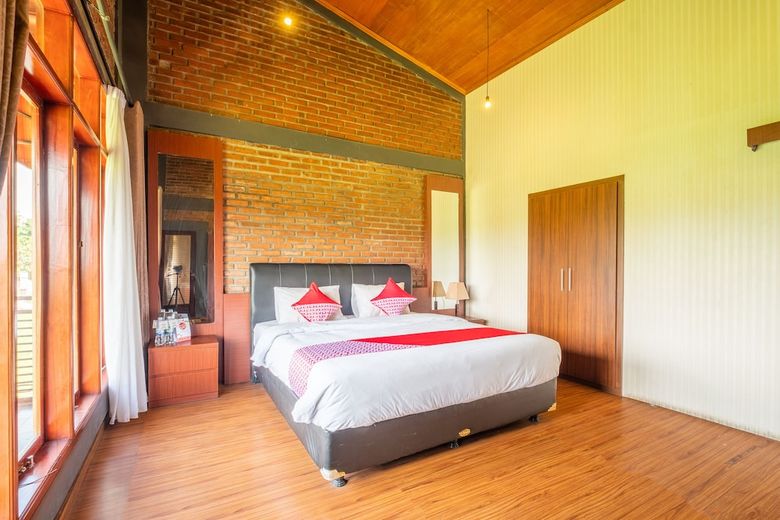 Hotel Oyo 900 Villa Buleud