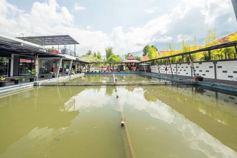 Hotel Oyo 900 Villa Buleud