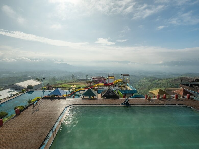 Hotel Oyo 705 Puncak Darajat Resort