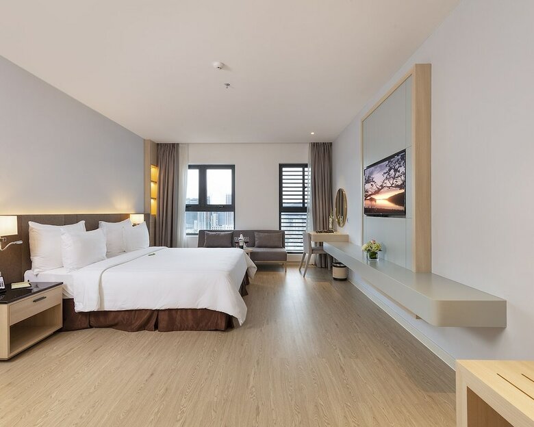 Dqua Hotel And Apartment