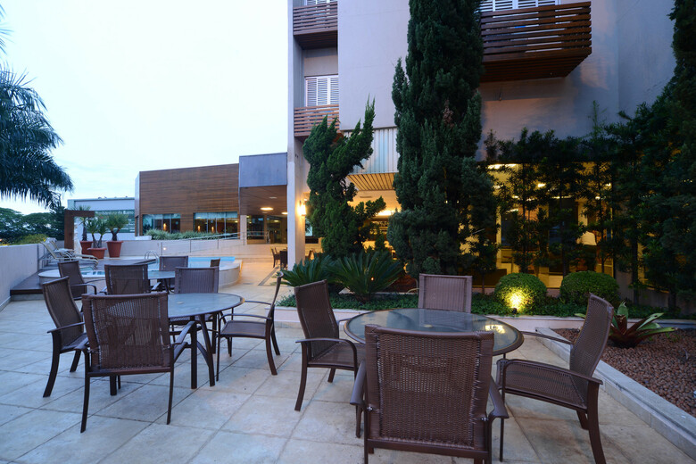 Indai� Park Hotel