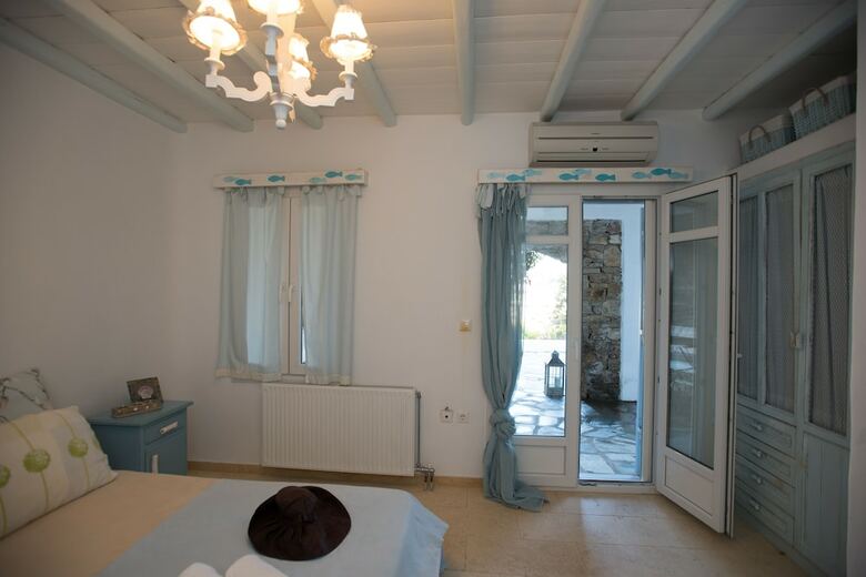 Beautiful Villa At Panormos