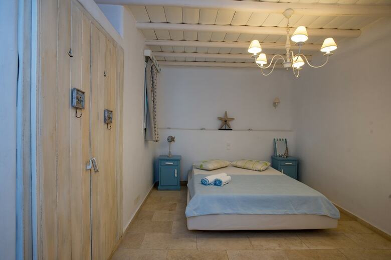 Beautiful Villa At Panormos
