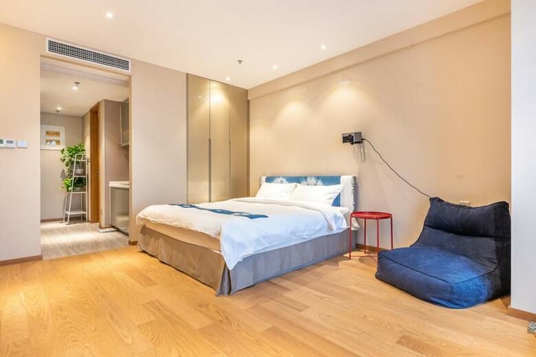 Tianjin G Hotel