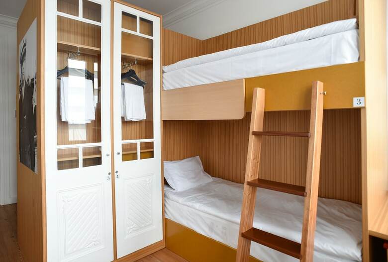 Bed & Breakfast Internacional Azores Boutique