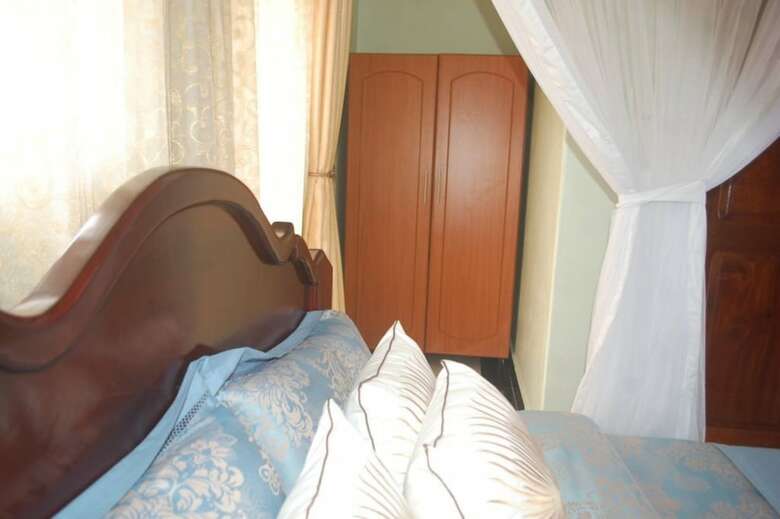 Tj Global Hotel Kasese