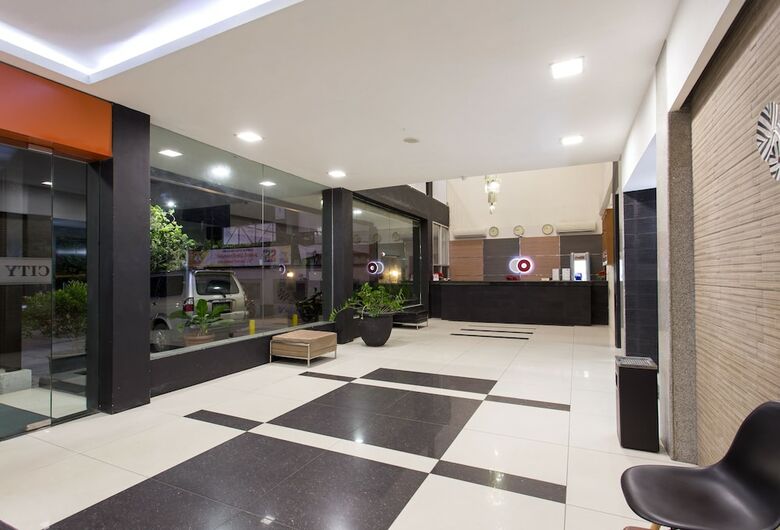 Capital O 769 City Hotel