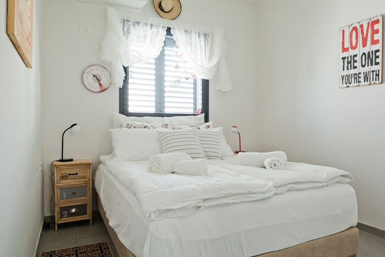 Sunny Luxary Apartments