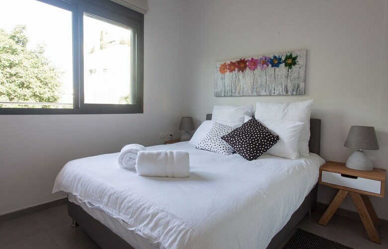 Sunny Luxary Apartments