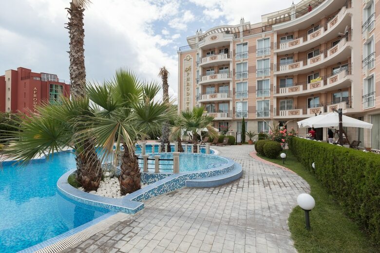 Two Bedroom Apartment, Terrace In Aphrodite Palace