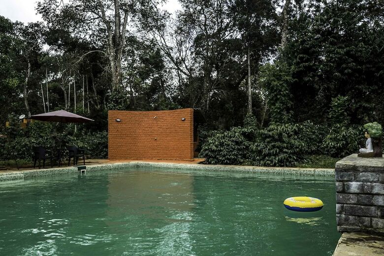 Hotel Brindavan Estate Homestay