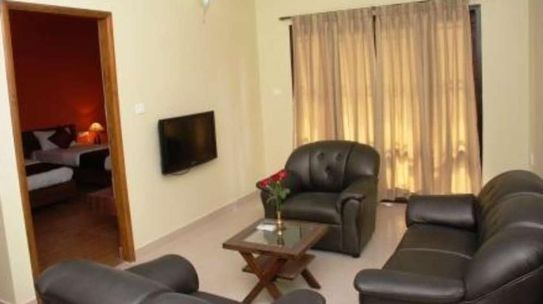 Hotel Arama Suites