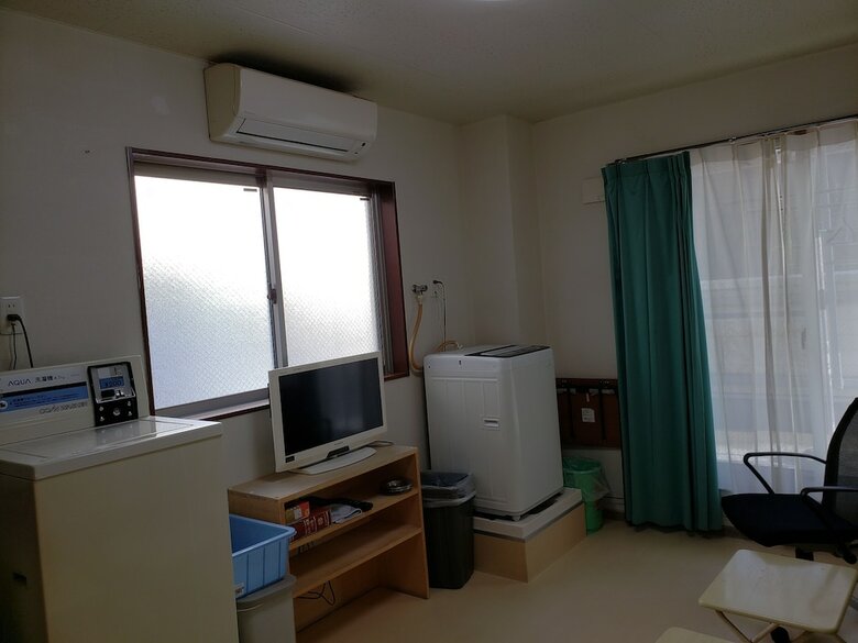 Hostal Yamate Rest House - Hostel, Caters To Men