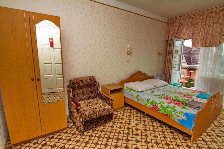 Hotel Lazur Guest House
