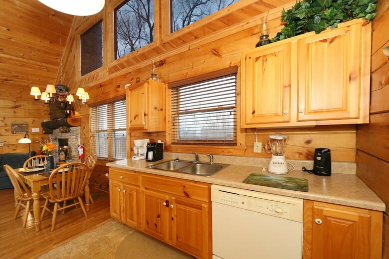 Tennessee Overlook - Two Bedroom Cabin