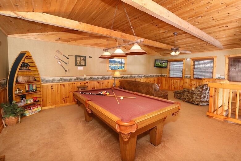 Tennessee Overlook - Two Bedroom Cabin