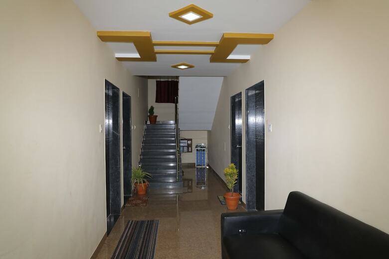 Hotel The Lavin Valley