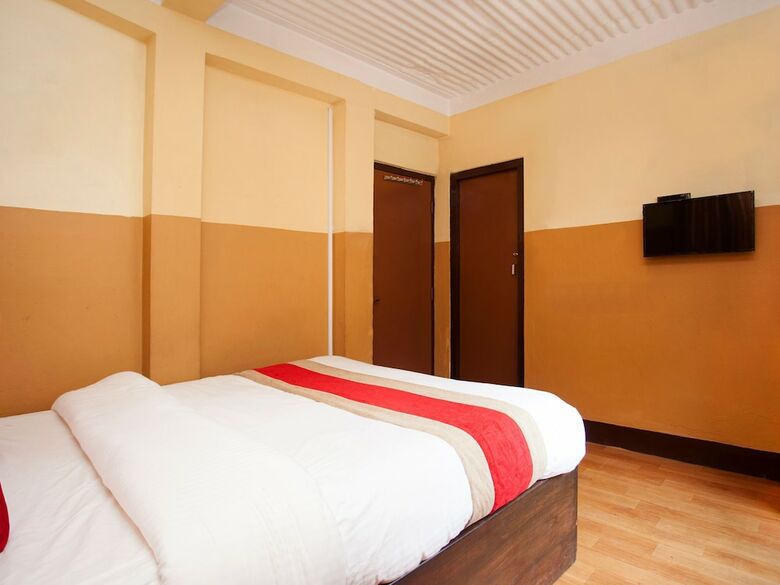 Spot On 383 Hotel Himalayan Ashoka
