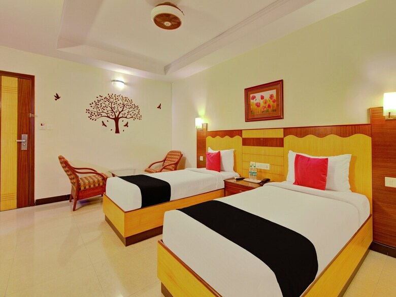 Hotel Capital O 1309 Anandsagar Inn