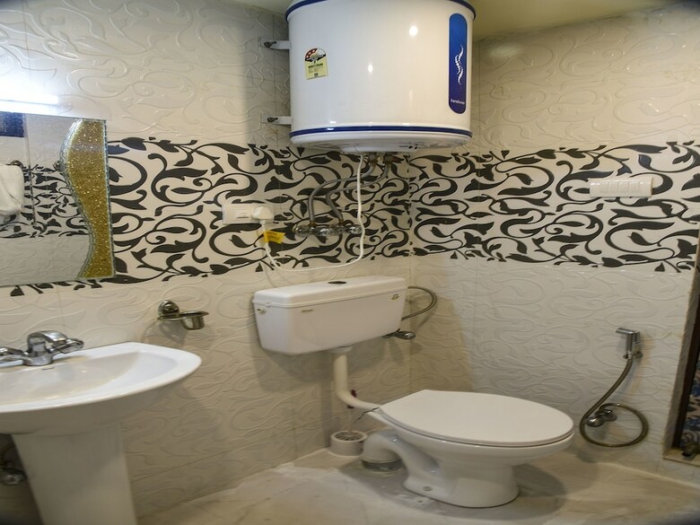 Oyo 15819 Hotel The Relax