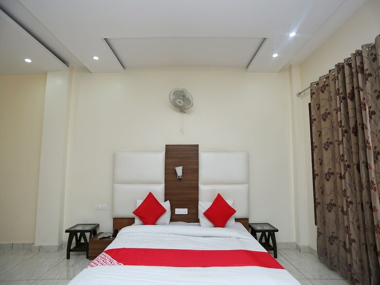 Hotel Oyo 28186 New Blue Heaven