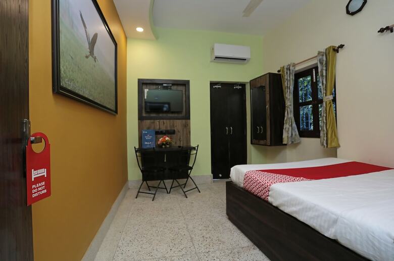 Oyo 22297 Hotel 86b