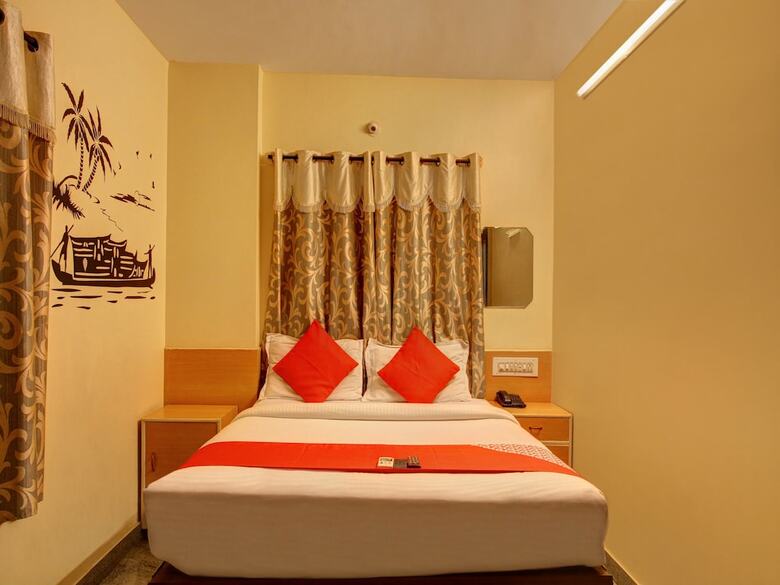 Hotel Oyo 2420 Ashwa Comfort