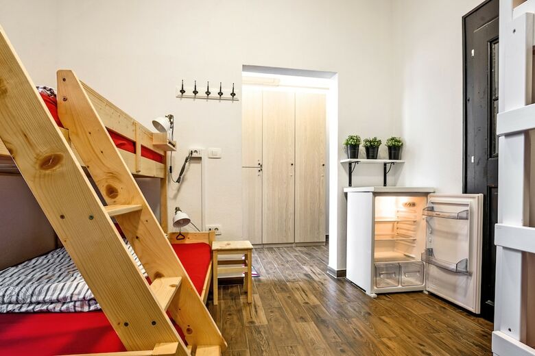 Hostal Turn Hostel