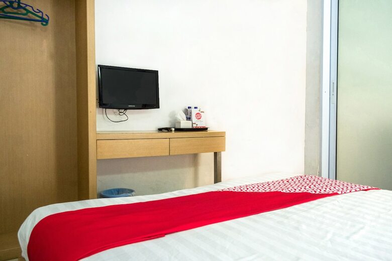 Oyo 664 Romance Hotel