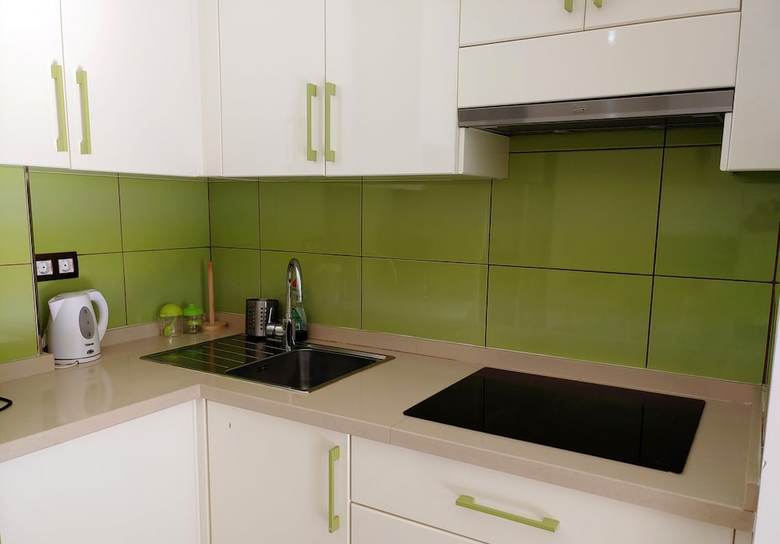 Green Apartment In Don Jose
