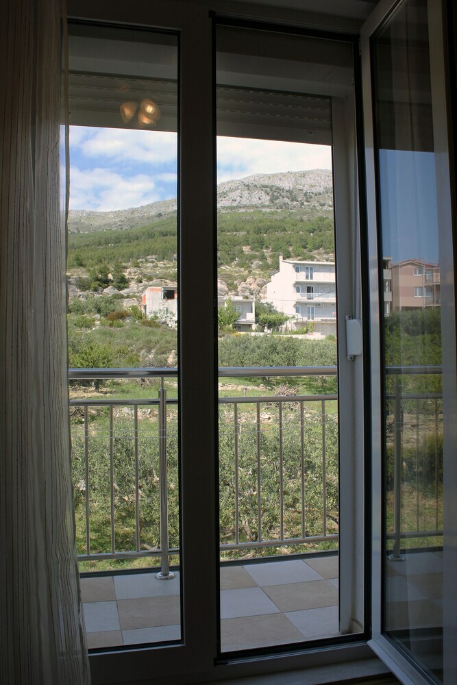 Holiday Sea View Apartment