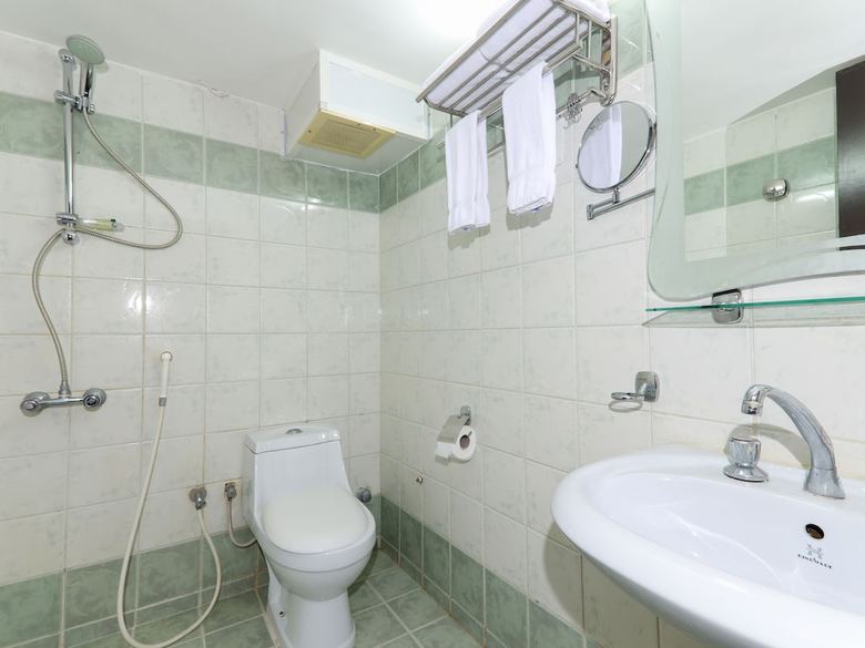 Oyo 167 Dar Al Raies Hotel