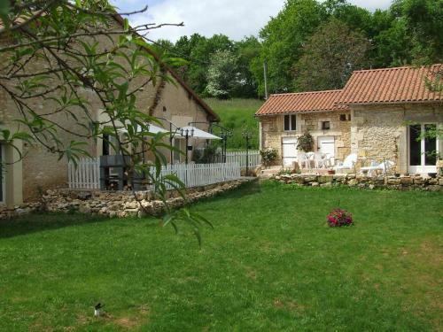 Bed & Breakfast Chambres D'h�tes La Pombolaise