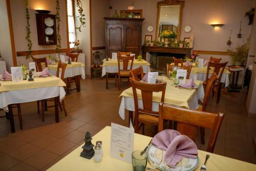 Hotel Logis Hostellerie Des Lauriers