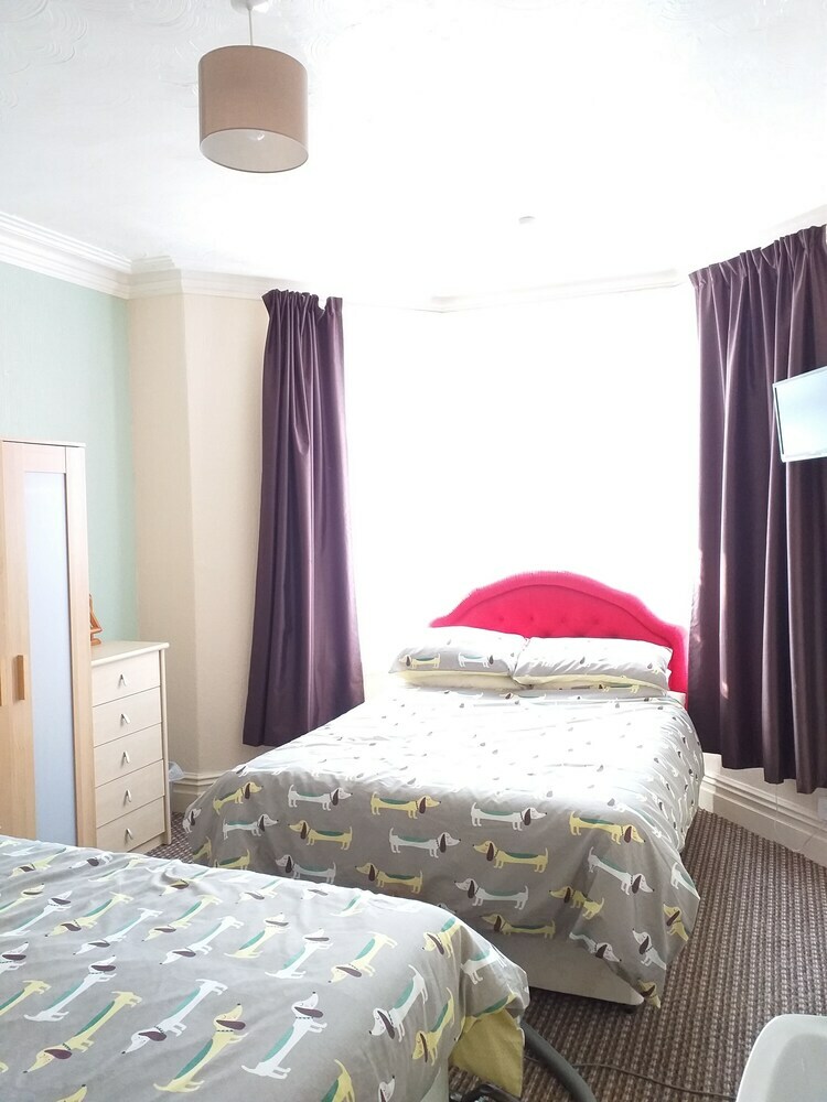 Bed & Breakfast The Clevedon Hotel