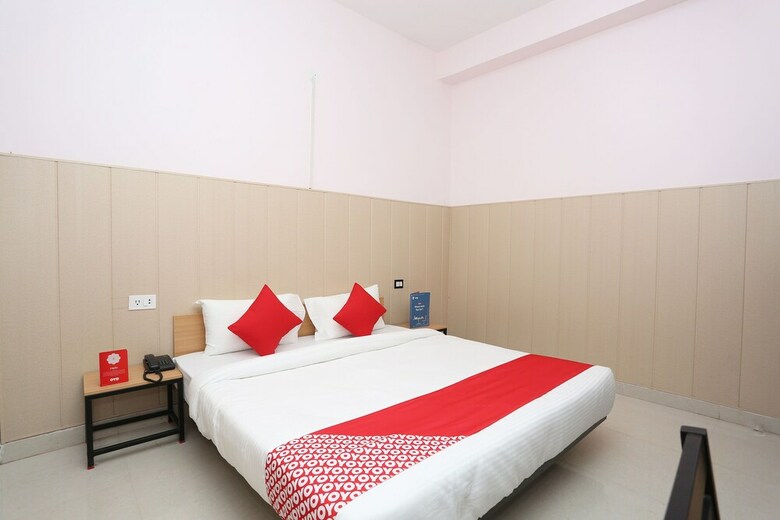Hotel Oyo Flagship 27685 Sector 70