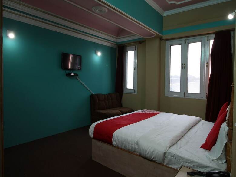 Oyo 29553 Hotel Essar