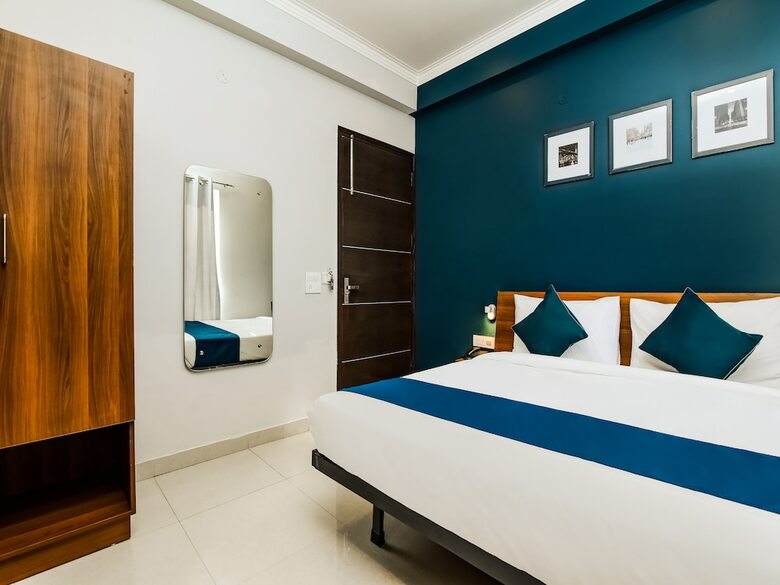 Hotel Silverkey Executive Stays 19653 Star Mall