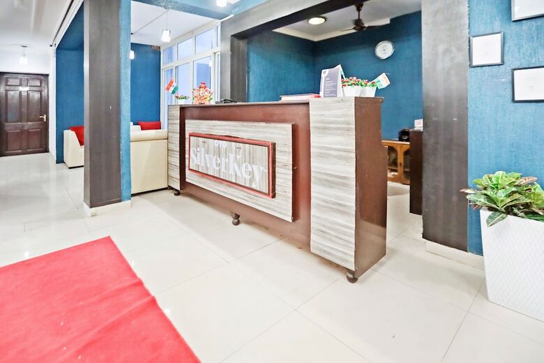 Hotel Silverkey Executive Stays 30271 Shoprix Mall Sector 61