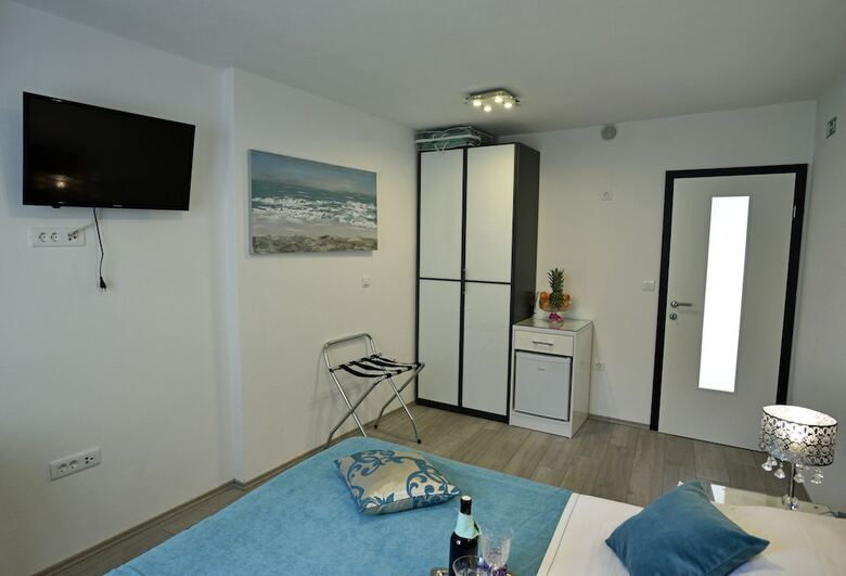 Hotel Kuzma Rooms 2