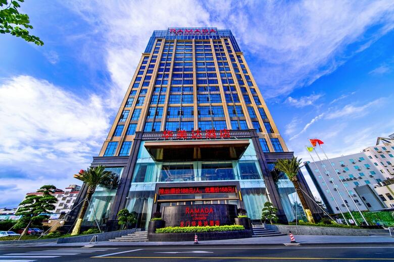Hotel Ramada By Wyndham Huizhou Longmen