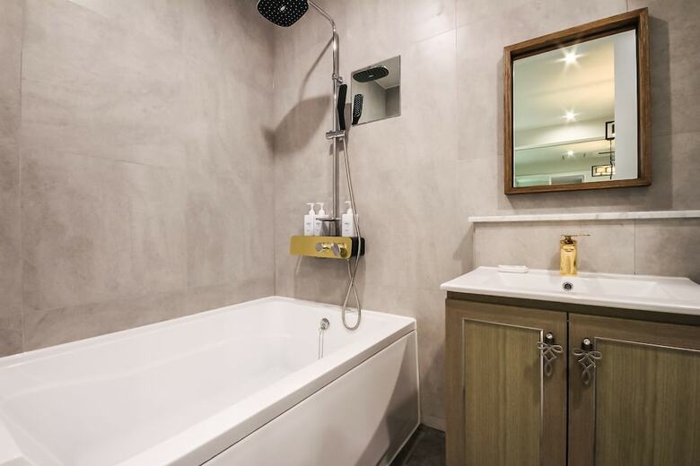 Seowa Hotel