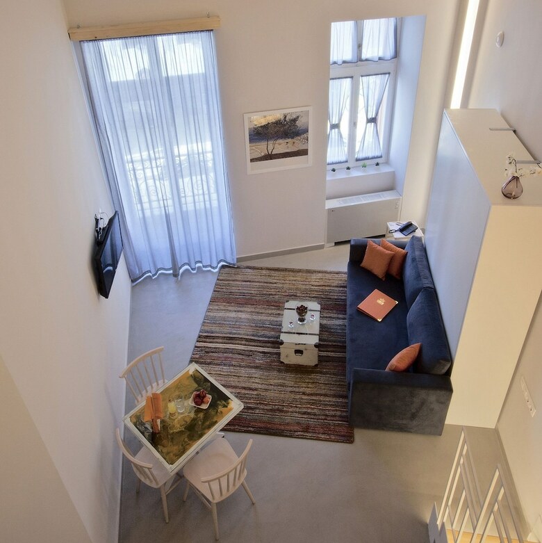 Aparthotel Dimi Luxurious Suites