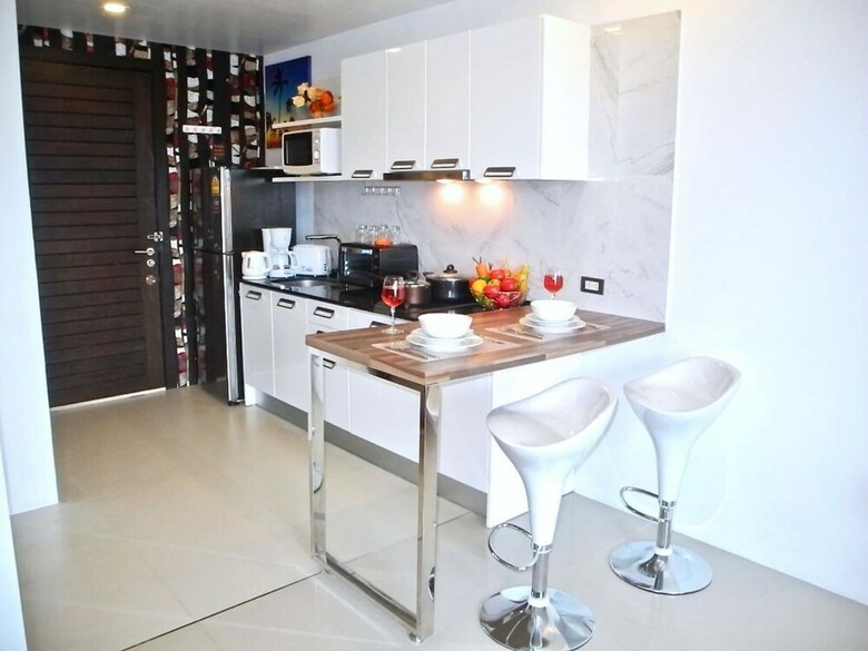 Emerald Terrace - New City View Apartment