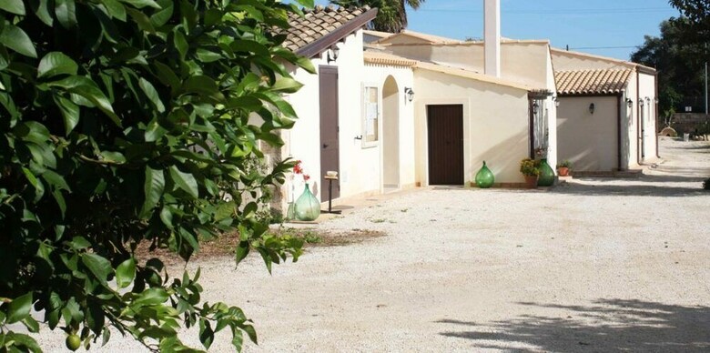 Apartamento L'antico Trappeto Holiday Home