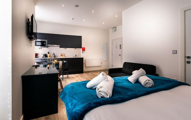 Citystop Apartments Newington