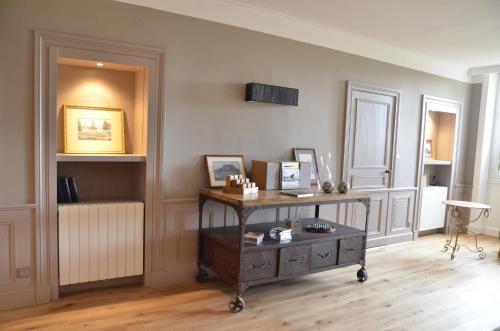 Hostal Domaine Des Grands C�dres - Maison D'h�tes