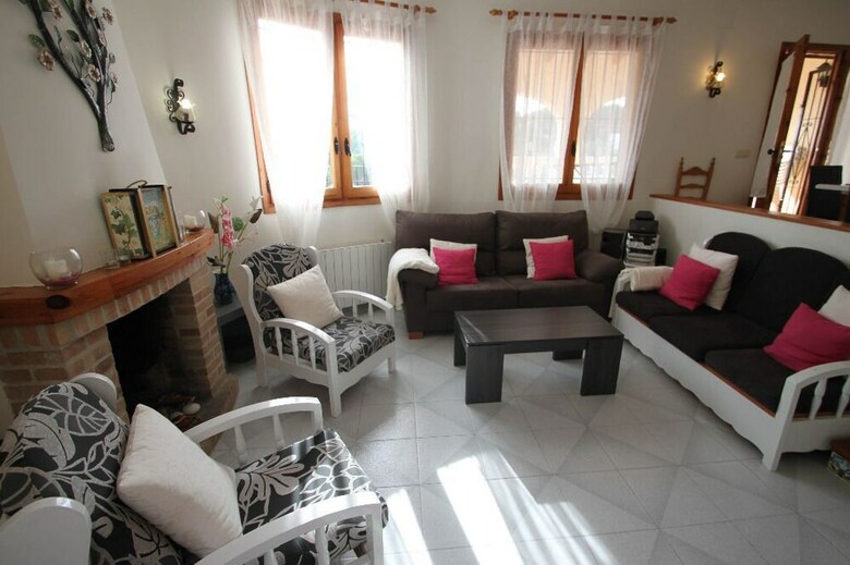 Kanky 6 - Modern, Well-equipped Villa With Private Pool In Benissa Coast